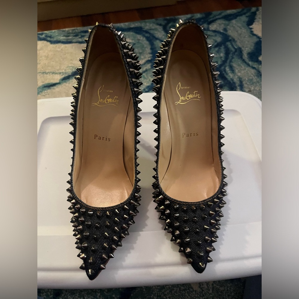 CHRISTIAN LOUBOUTIN DENIM SIKE PUMPS